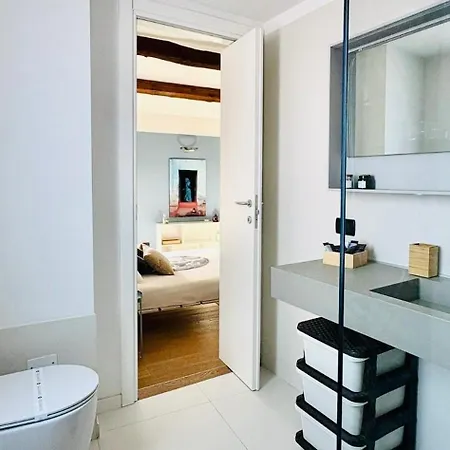 The New Place Apartman Ferrara